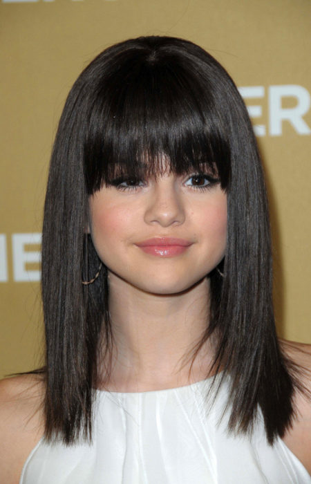 Selena Gomez Penteado e Corte de cabelo Ideias