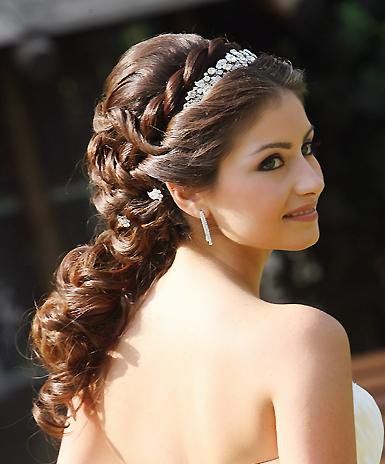 Penteados de casamento lindo com tiara