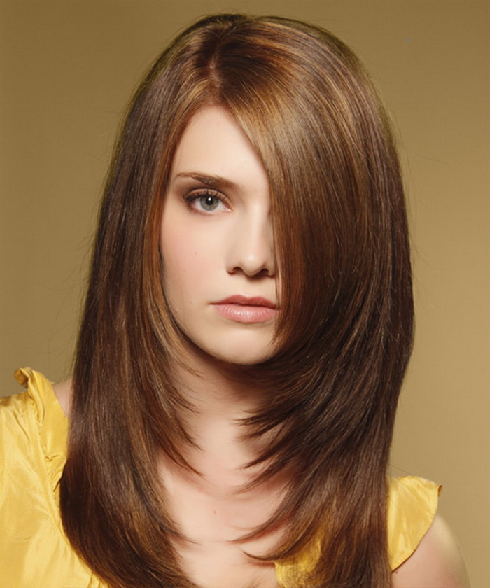 Penteados surpreendentes para cabelos longos rosto redondo