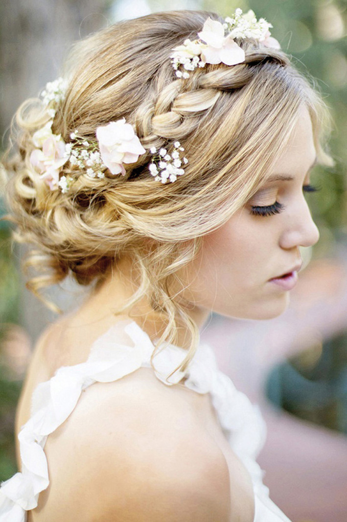 Top 15 idéias de estilos de cabelo de casamento que garantem lindos looks