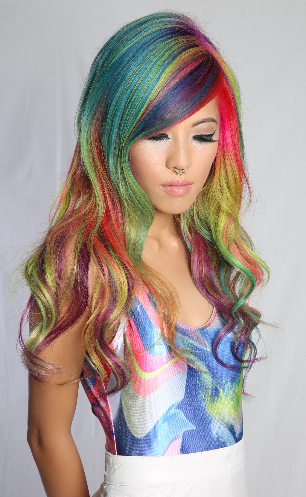 Cool Rainbow Hairstyle Ideas para meninas