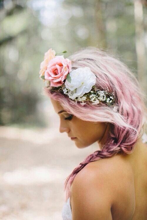 Idéias de cabelo rosa para Bridals