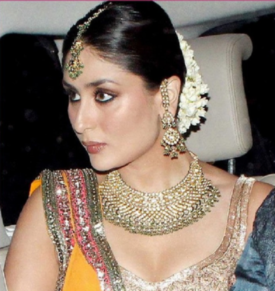 Melhores penteados de Bollywood atriz Kareena Kapoor