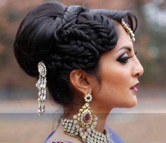 Penteados de glamour indiano para longos cabelos