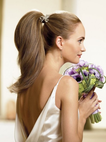 18 penteados sensacionais para eventos de casamento de verão