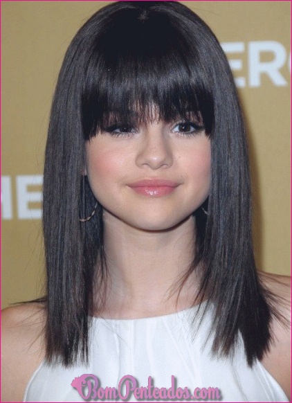 Melhores penteados de Selena Gomez