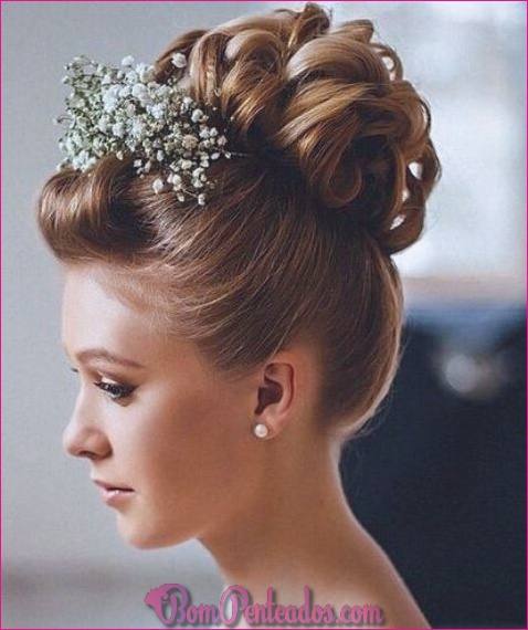 15 Chicoso cabelo casamento Updos para noivas elegantes