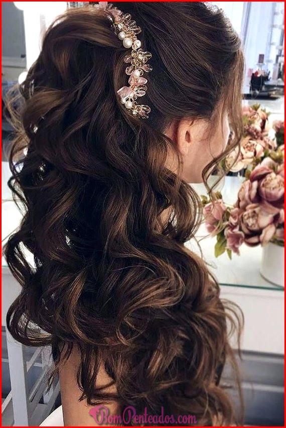 Penteados para noiva de cabelos longos