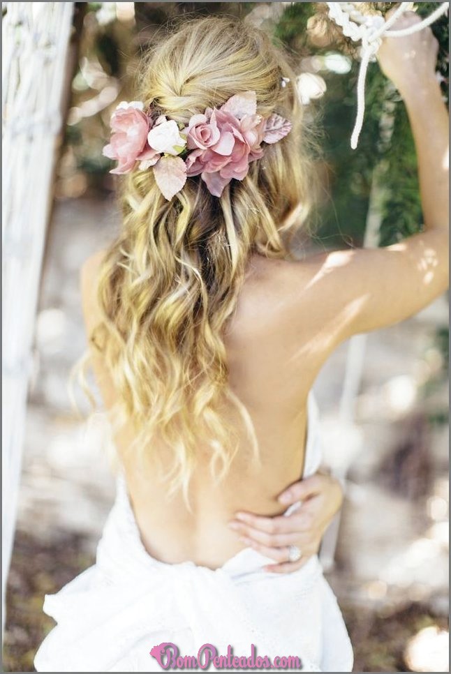 Penteados com flores para noivas