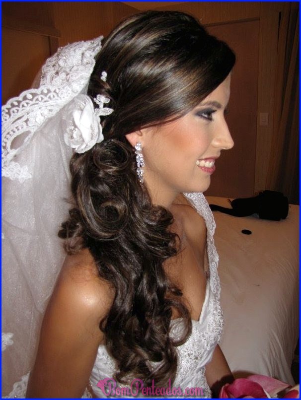 Penteados para o cabelo preto da noiva