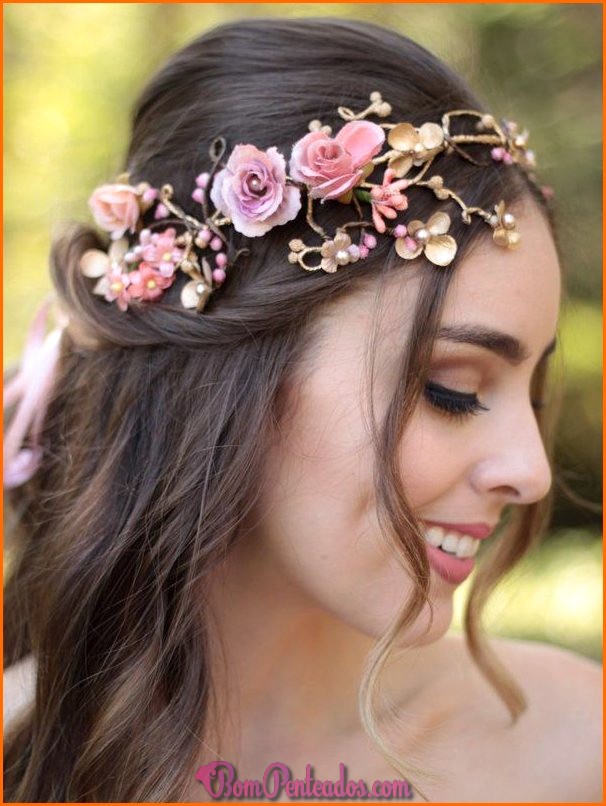 Penteados para noivas com flores